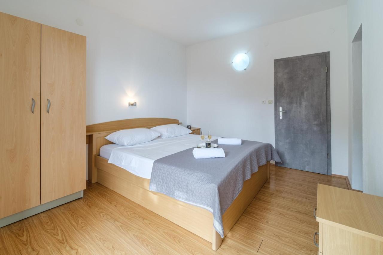 Rooms Plaza Divuje Мурвица Экстерьер фото